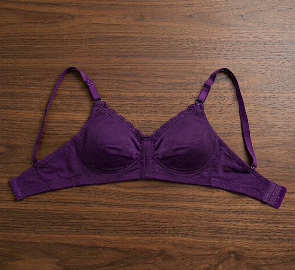 Women's padded t-shirt bra stretch jersey knit